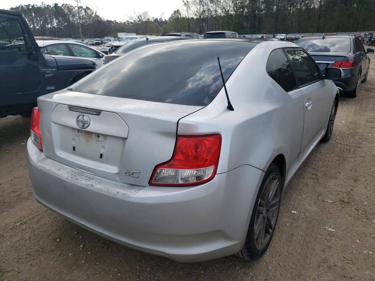 Photo 4 from auction – 2012 TOYOTA SCION TC with VIN JTKJF5C71C3032122