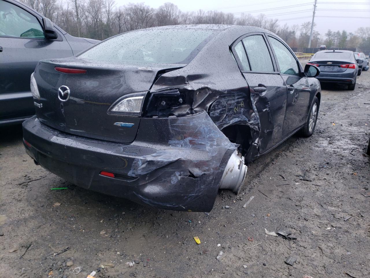 Photo 4 from auction – 2012 MAZDA 3 I with VIN JM1BL1V85C1543640