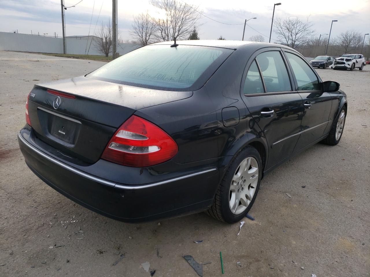 Photo 4 from auction – 2003 MERCEDES-BENZ E 500 with VIN WDBUF70J13A302962