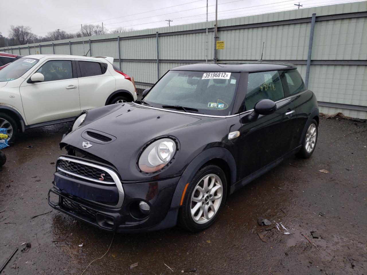 Photo 2 from auction – 2014 MINI COOPER S with VIN WMWXM7C51ET925778