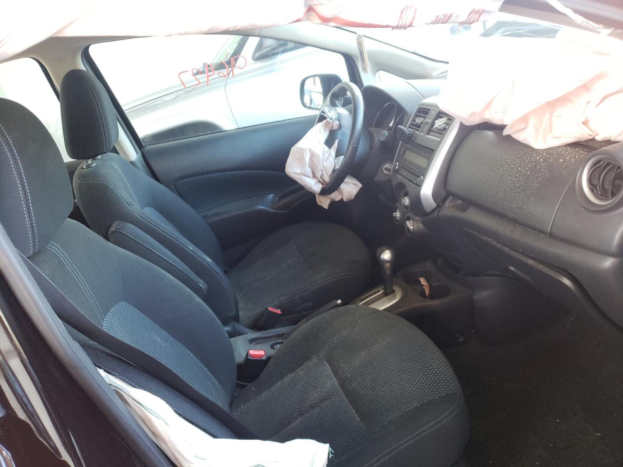 Photo 5 from auction – 2014 NISSAN VERSA NOTE with VIN 3N1CE2CP1EL390283