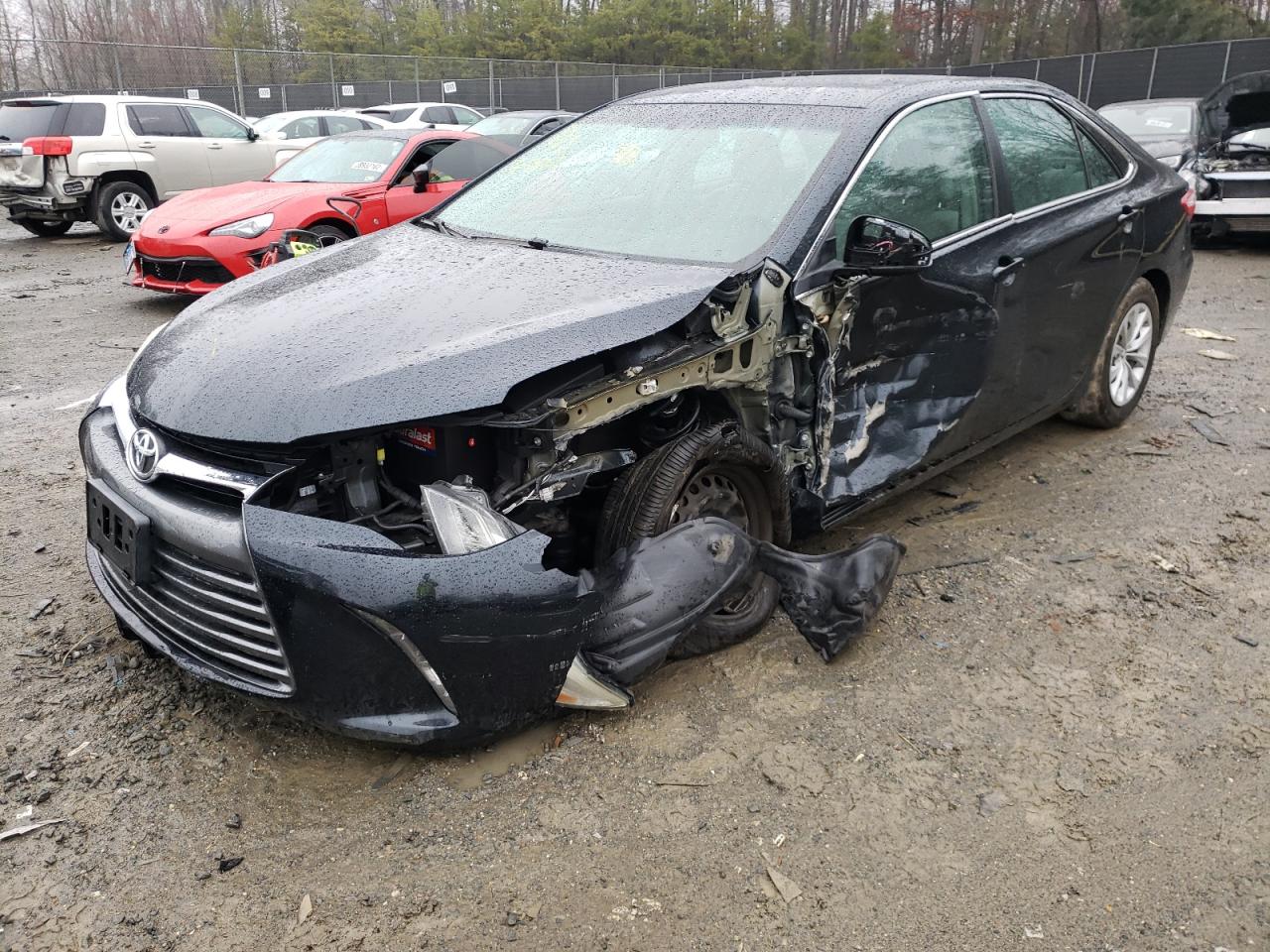 Photo 2 from auction – 2015 TOYOTA CAMRY LE with VIN 4T4BF1FKXFR468519