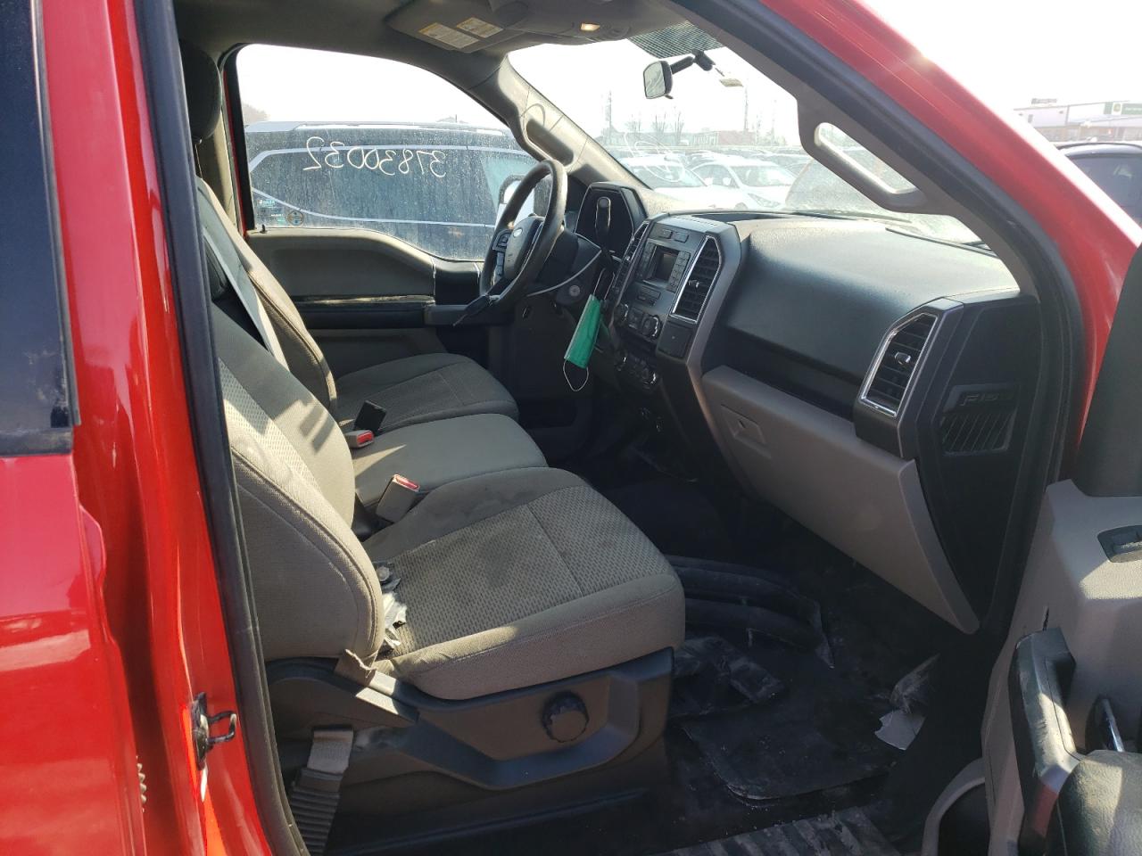 Photo 5 from auction – 2015 FORD F150 SUPER with VIN 1FTFW1EF5FKE92145