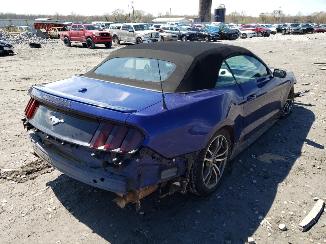 Photo 4 from auction – 2016 FORD MUSTANG with VIN 1FATP8UH4G5307603