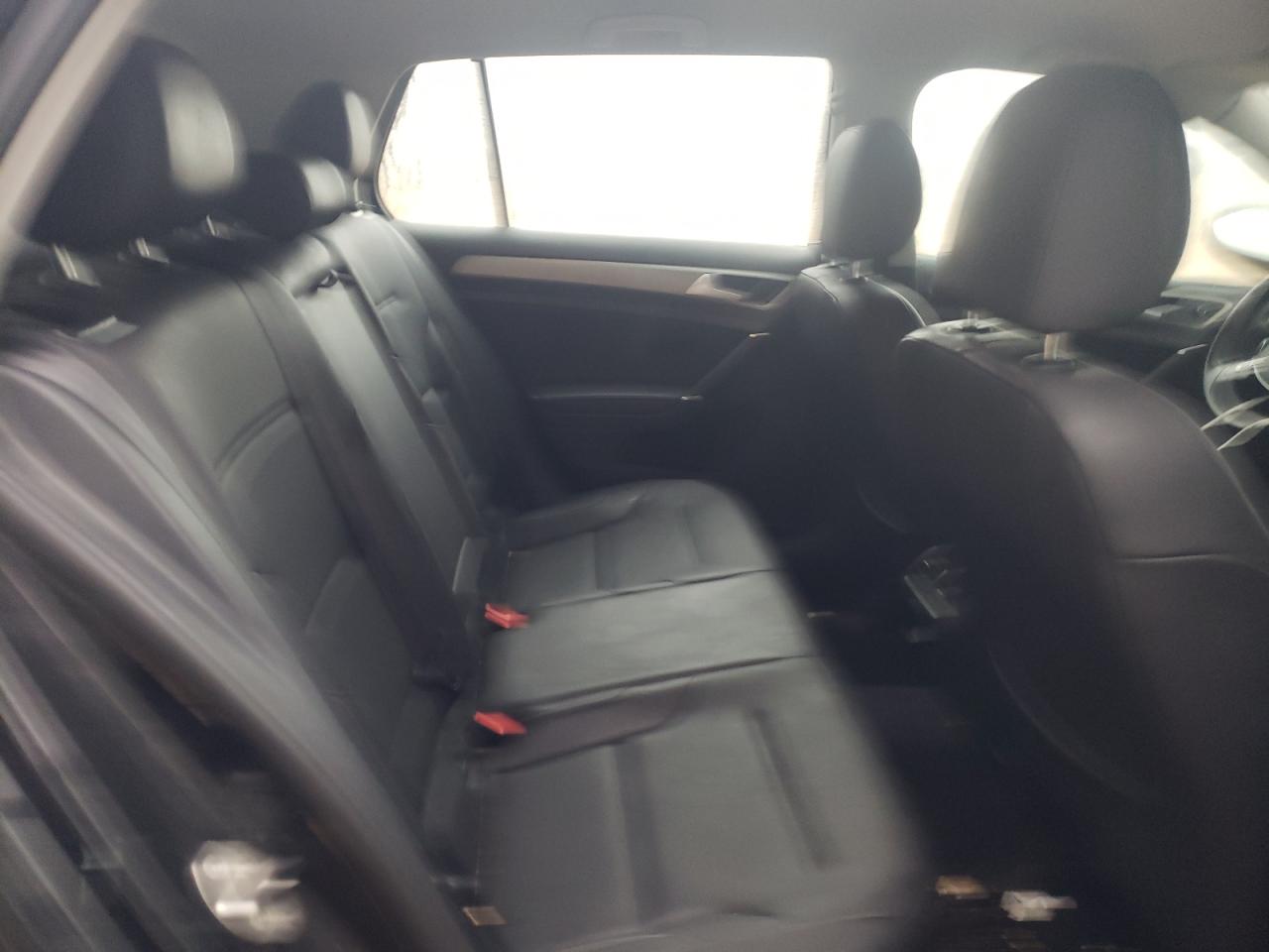 Photo 6 from auction – 2015 VOLKSWAGEN GOLF with VIN 3VW217AU1FM091735