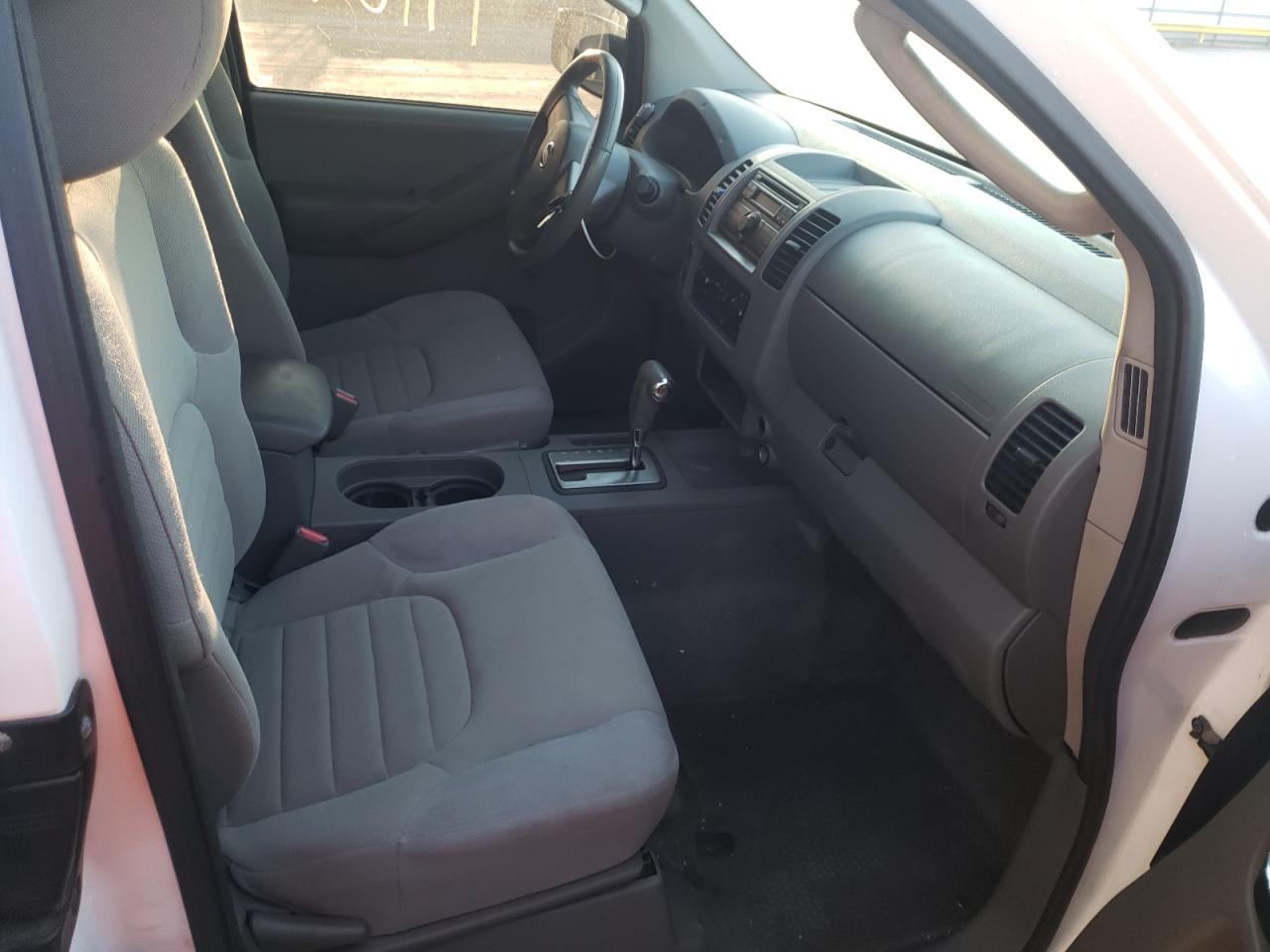Photo 5 from auction – 2010 NISSAN FRONTIER K with VIN 1N6BD0CT4AC435751