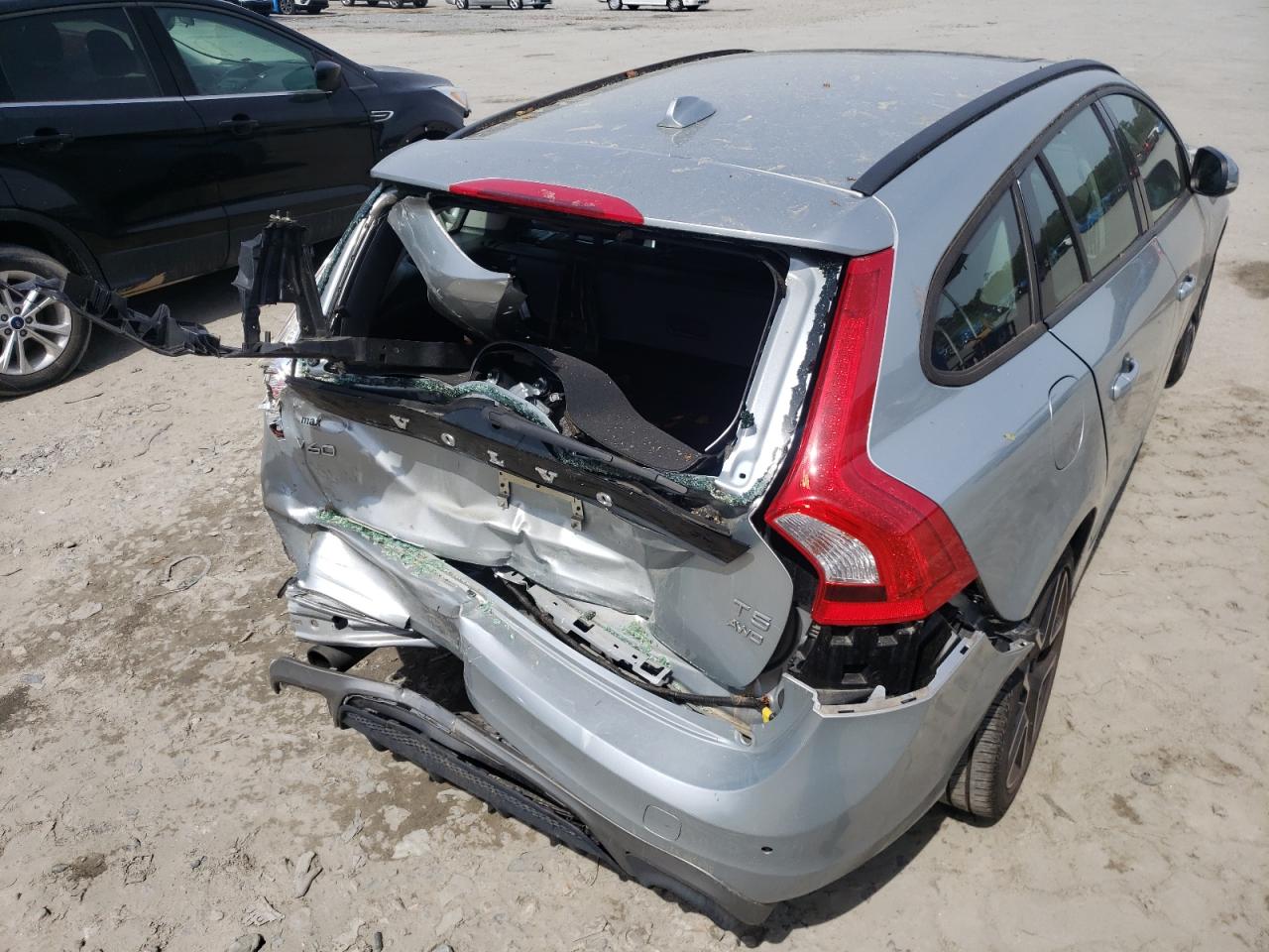 Photo 9 from auction – 2018 VOLVO V60 T5 DYN with VIN YV140MSL4J2408081