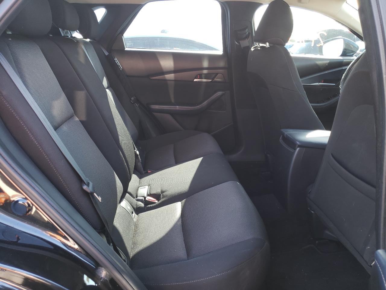 Photo 6 from auction – 2021 MAZDA CX-30 with VIN 3MVDMAAL7MM226106