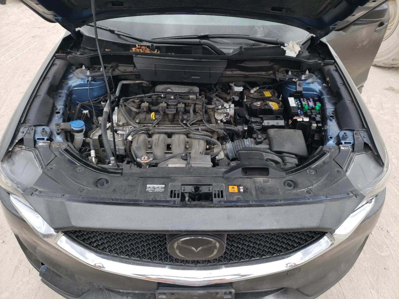 Photo 7 from auction – 2018 MAZDA CX-5 TOURI with VIN JM3KFACM0J1392007