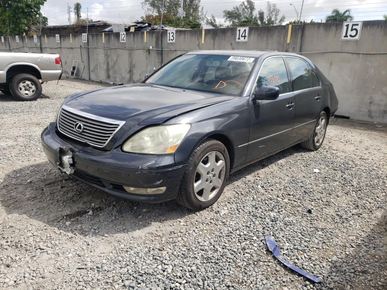 Photo 2 from auction – 2004 LEXUS LS 430 with VIN JTHBN36F240131037