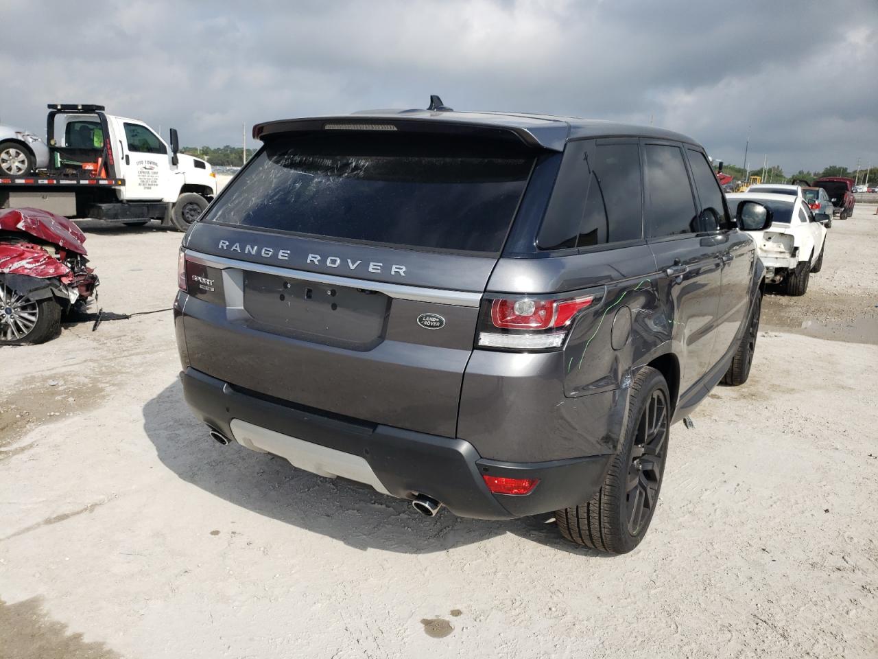 Photo 4 from auction – 2016 LAND ROVER RANGE ROVE with VIN SALWR2KF5GA560185