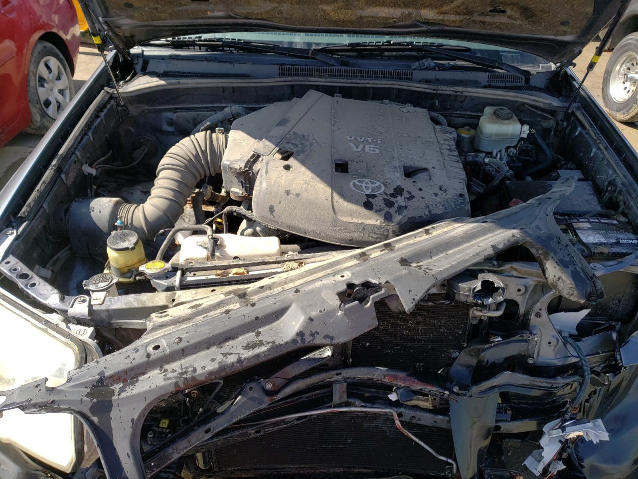 Photo 7 from auction – 2006 TOYOTA 4RUNNER SR with VIN JTEBU14R960086053