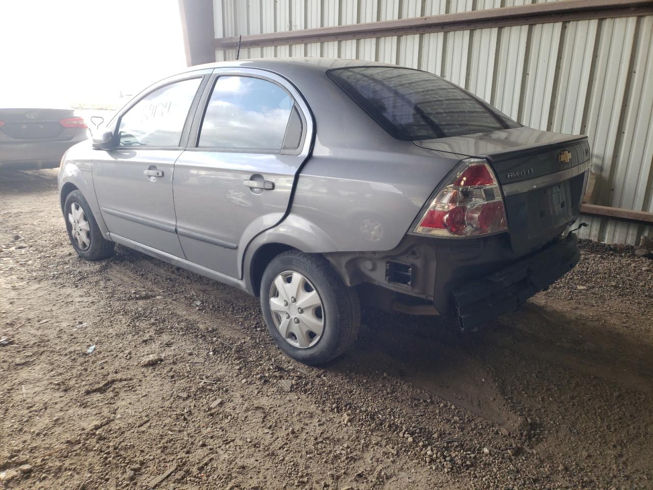 Photo 3 from auction – 2010 CHEVROLET AVEO LS with VIN KL1TD5DE1AB090728