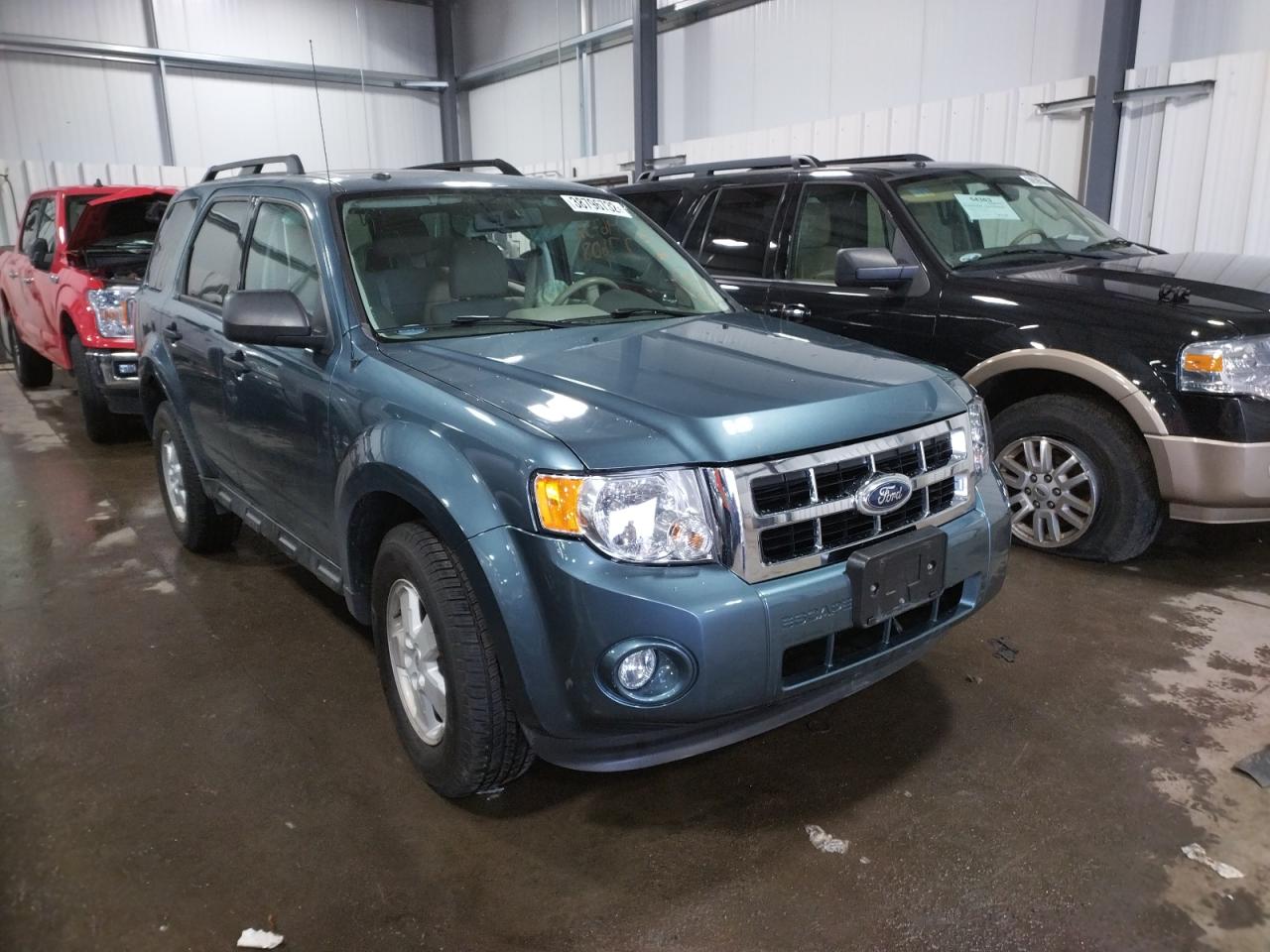 Photo 1 from auction – 2010 FORD ESCAPE XLT with VIN 1FMCU0DGXAKC77121