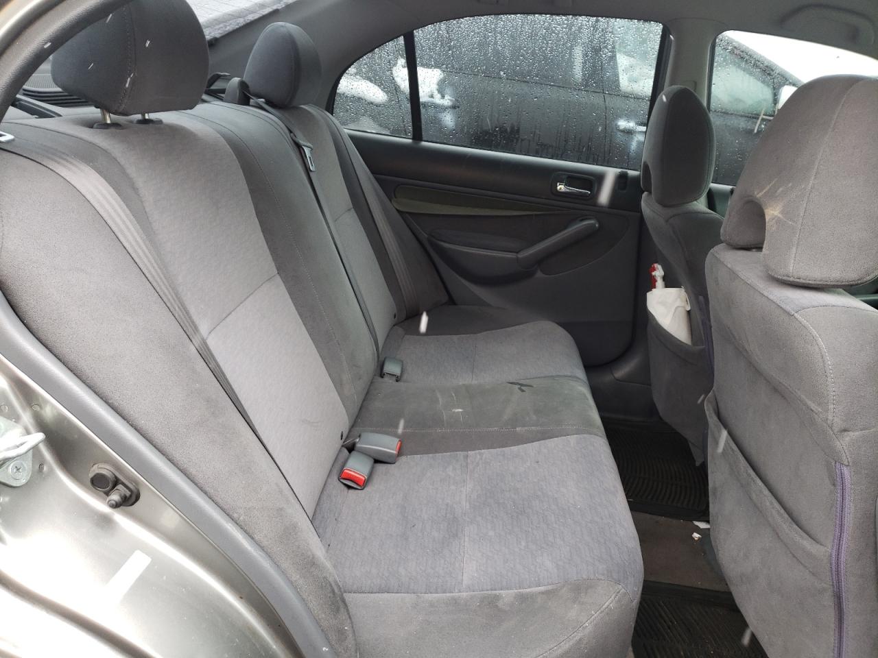 Photo 6 from auction – 2005 HONDA CIVIC with VIN JHMES96615S009798