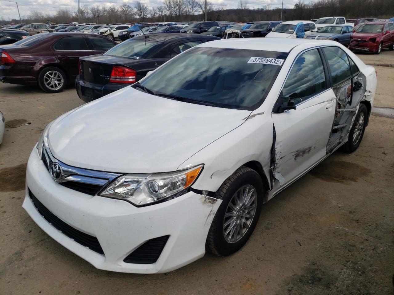 Photo 2 from auction – 2012 TOYOTA CAMRY BASE with VIN 4T1BF1FK9CU508689