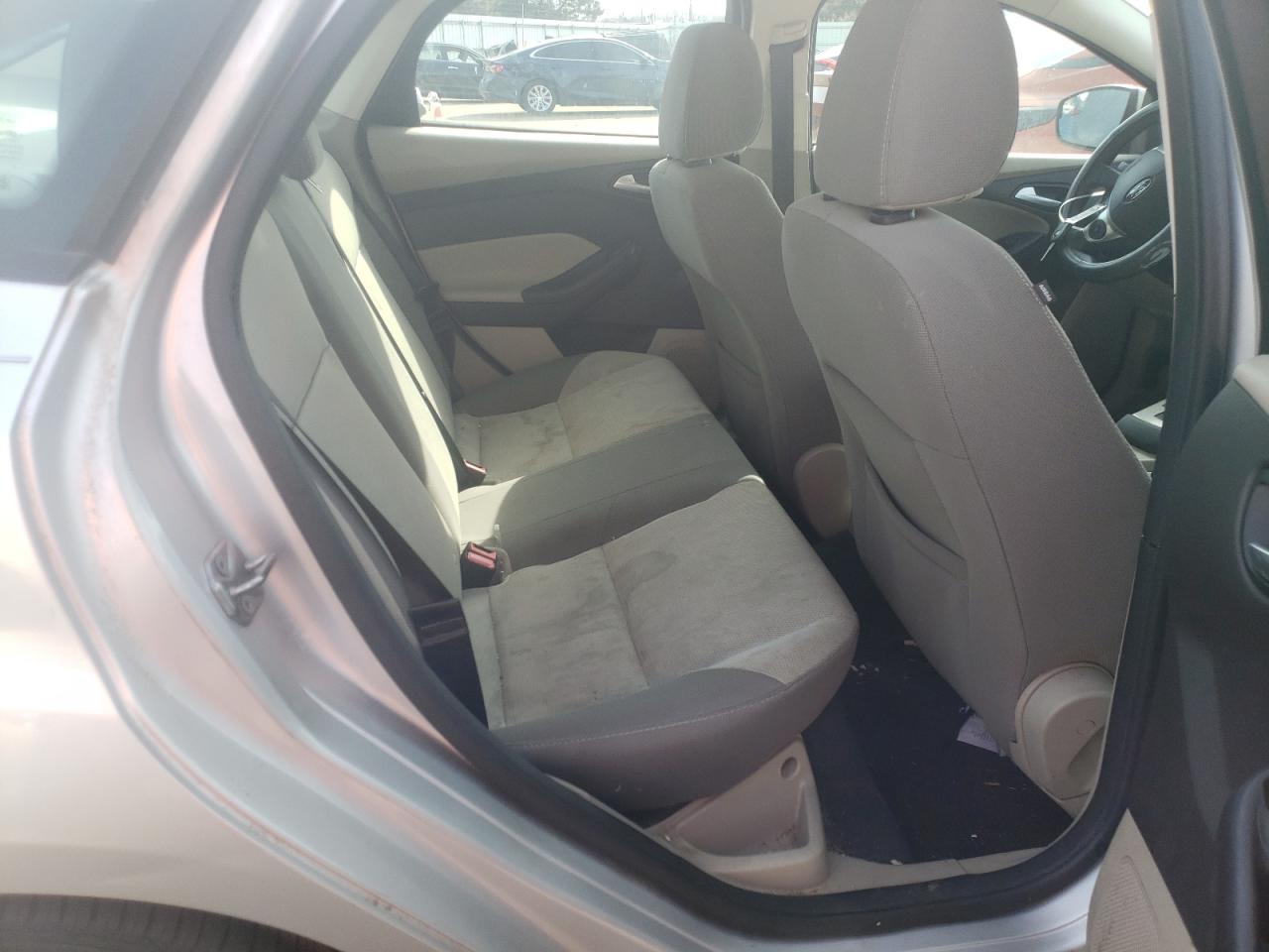 Photo 6 from auction – 2013 FORD FOCUS SE with VIN 1FADP3F20DL381480