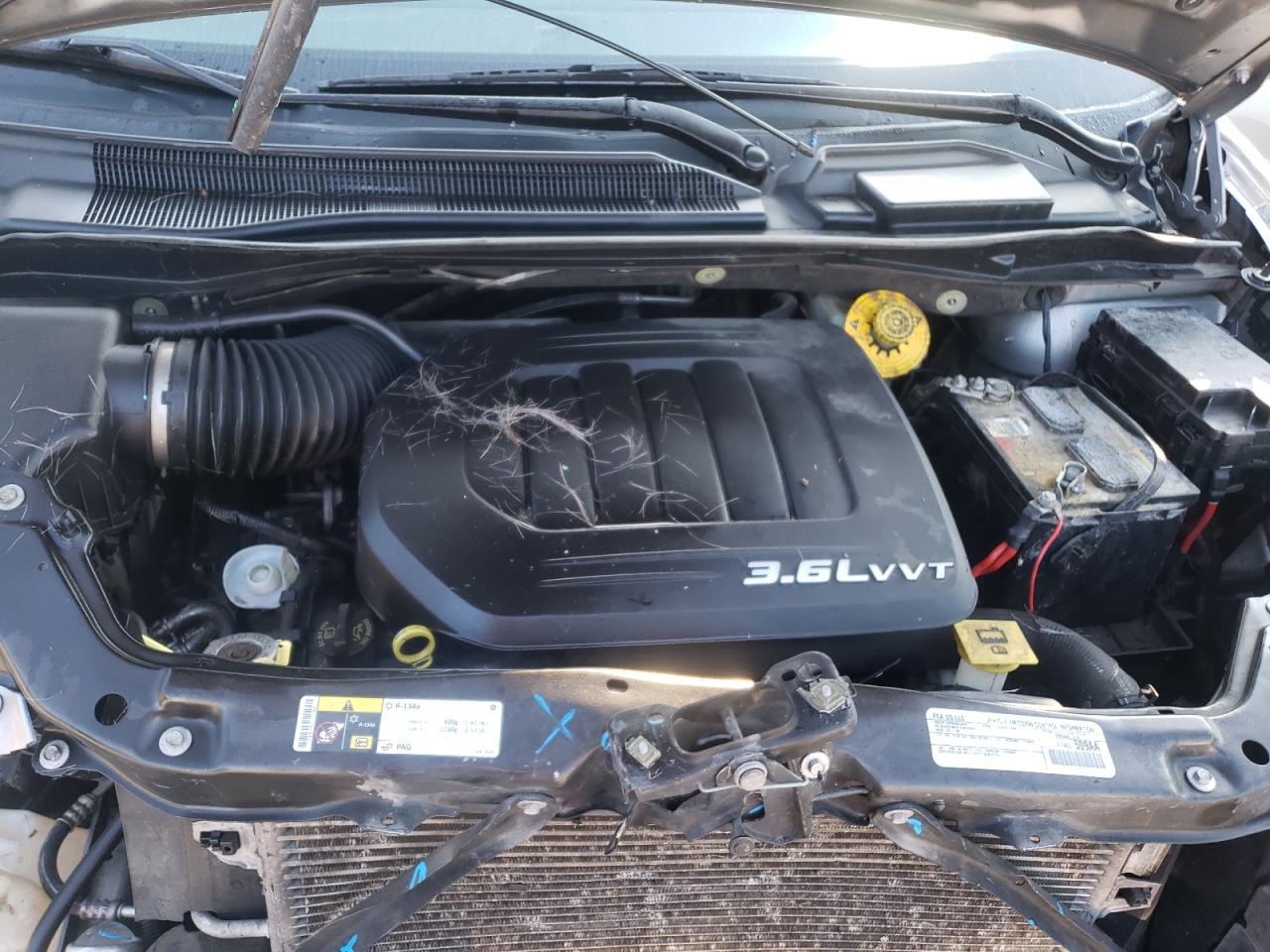 Photo 7 from auction – 2016 CHRYSLER TOWN & COU with VIN 2C4RC1BG8GR247765