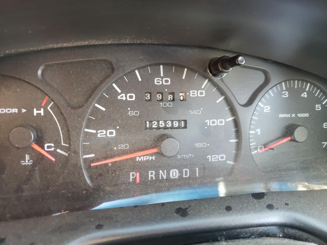 Photo 8 from auction – 2003 FORD TAURUS SES with VIN 1FAFP55U23G241056