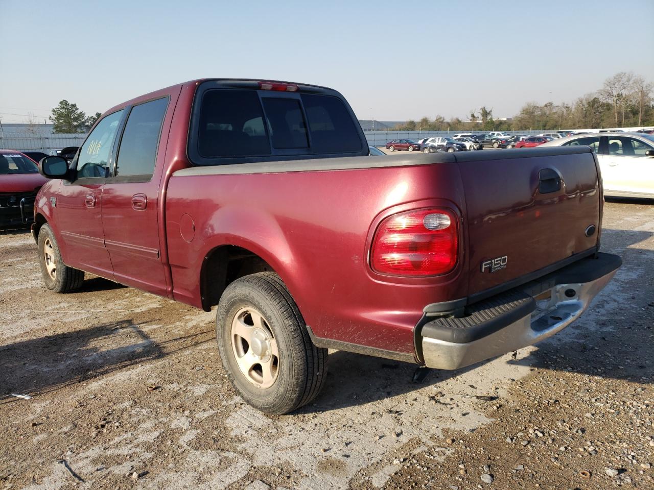 Photo 3 from auction – 2003 FORD F150 SUPER with VIN 1FTRW07663KA44979