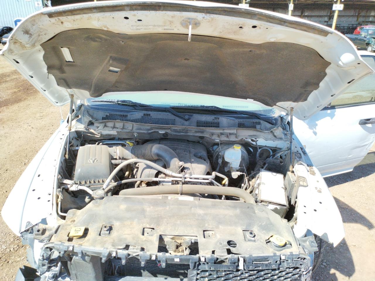 Photo 7 from auction – 2013 RAM 1500 ST with VIN 3C6JR6AT2DG519033