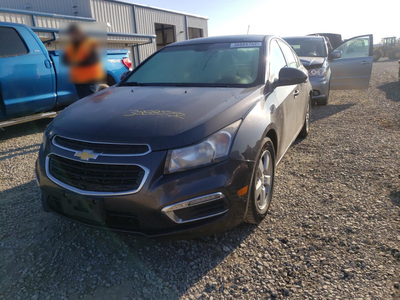 Photo 2 from auction – 2015 CHEVROLET CRUZE LT with VIN 1G1PC5SB9F7147976