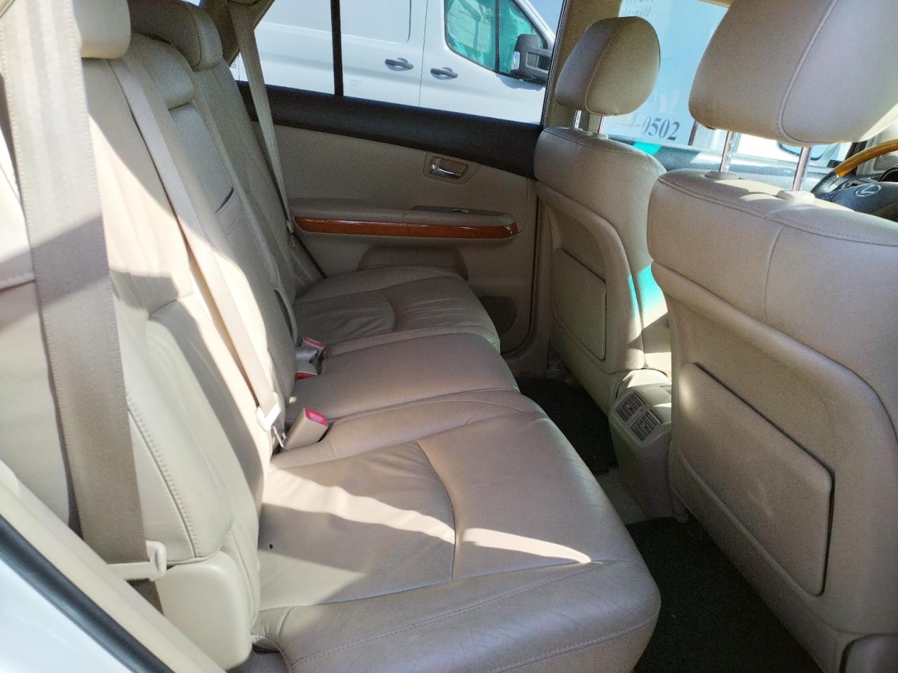 Photo 6 from auction – 2006 LEXUS RX 400 with VIN JTJGW31U660004382