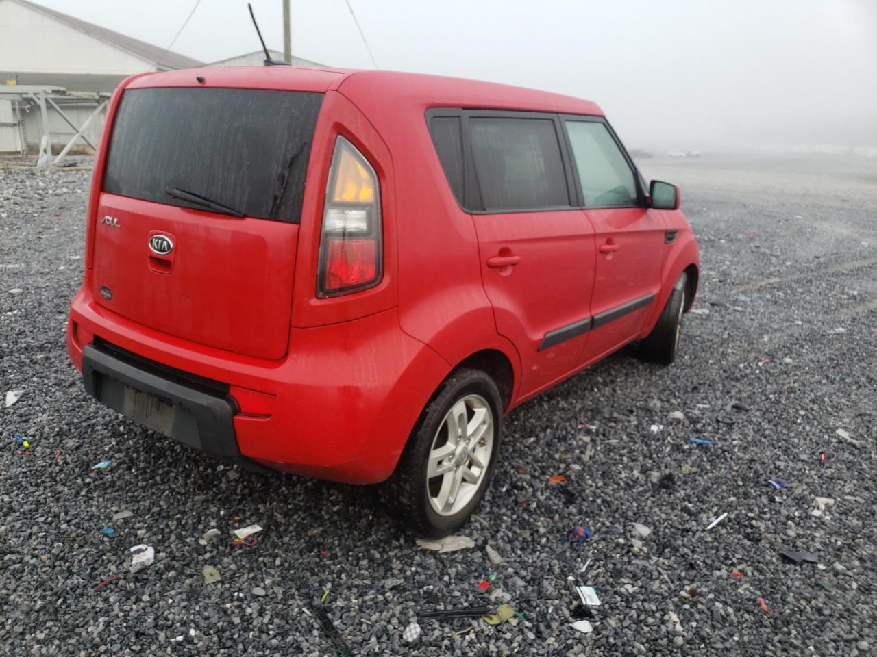 Photo 4 from auction – 2011 KIA SOUL + with VIN KNDJT2A21B7247531