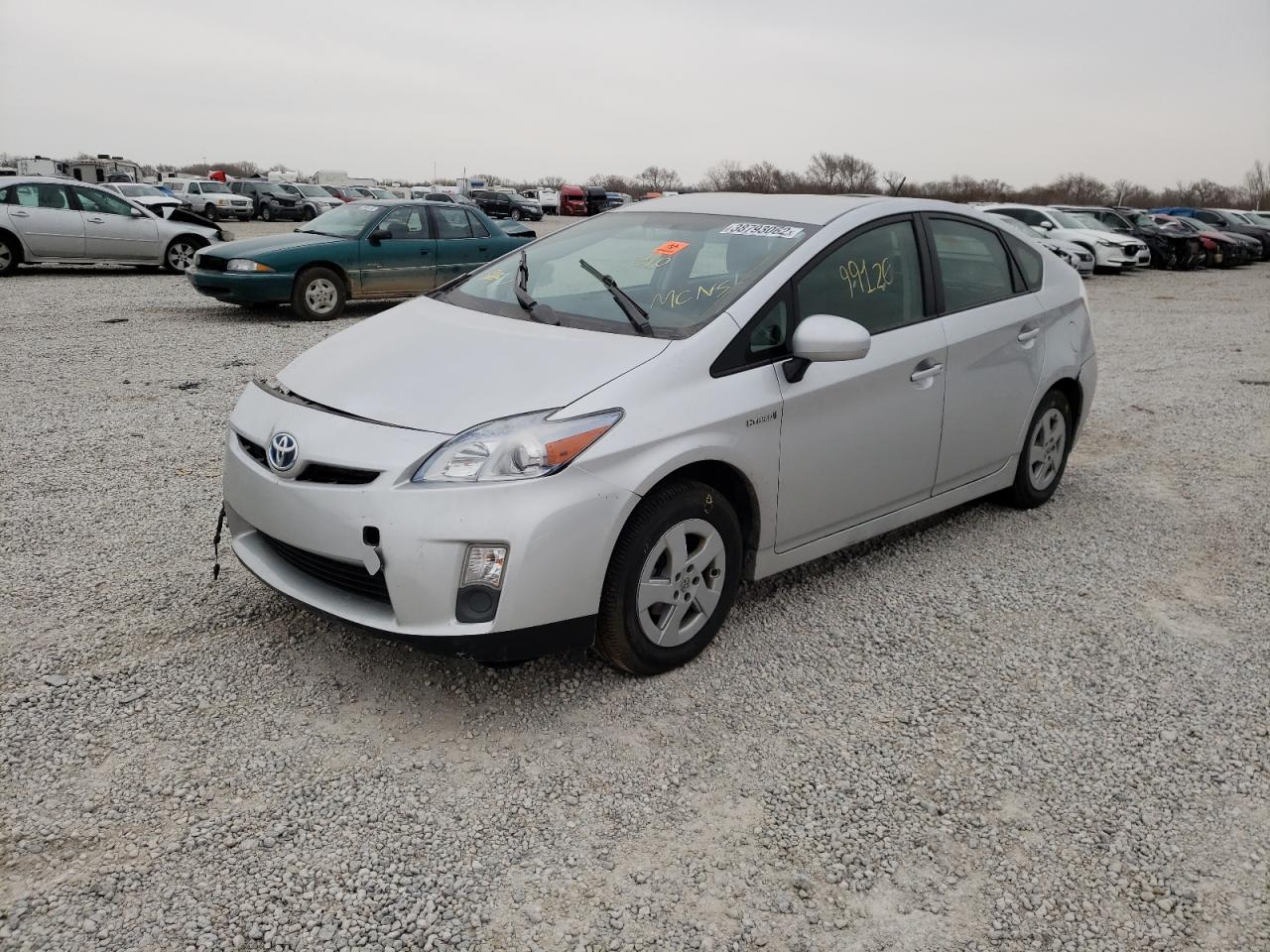 Photo 2 from auction – 2011 TOYOTA PRIUS with VIN JTDKN3DU3B5303269
