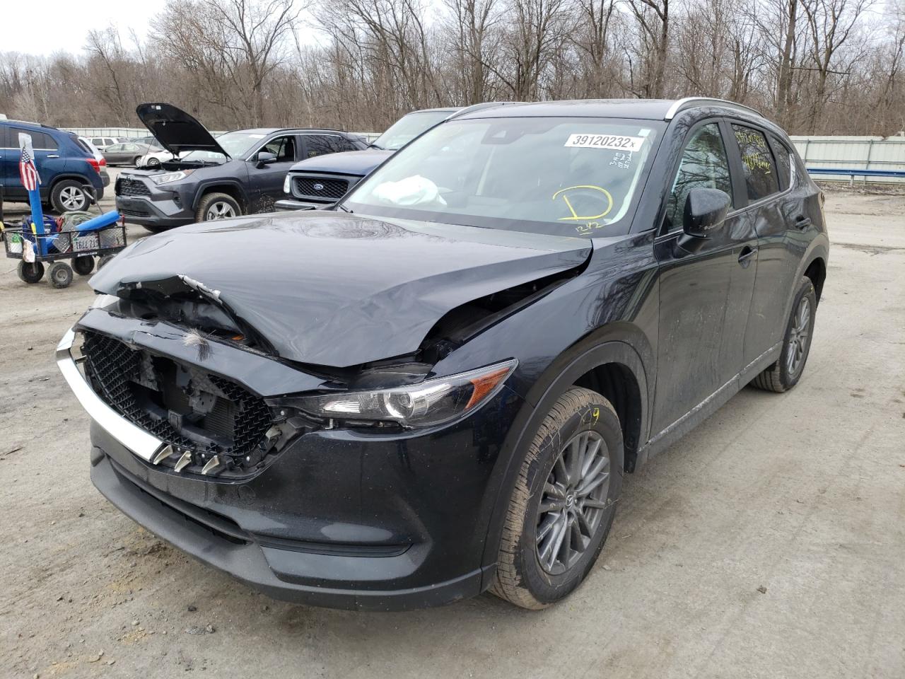 Photo 2 from auction – 2019 MAZDA CX-5 TOURI with VIN JM3KFBCM0K1625309