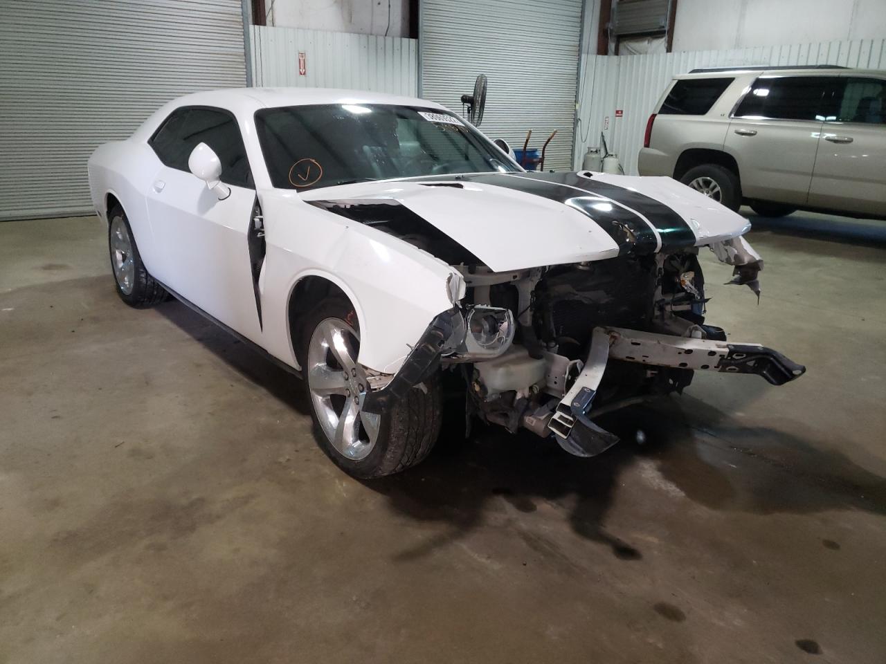 DODGE CHALLENGER 2011 with VIN 2B3CJ4DG3BH596181 - Photo from auction