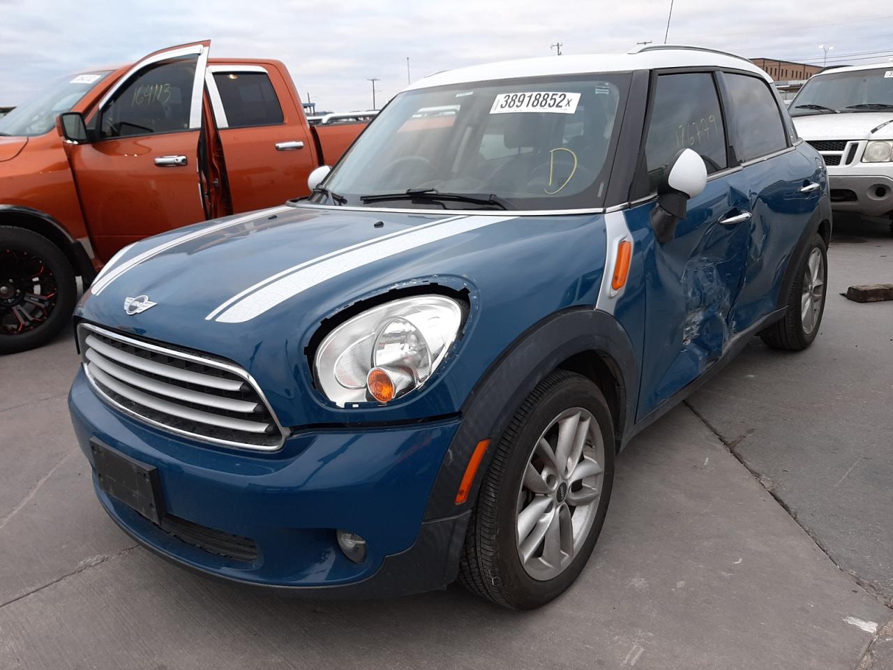 Photo 2 from auction – 2012 MINI COOPER COU with VIN WMWZB3C53CWM05908