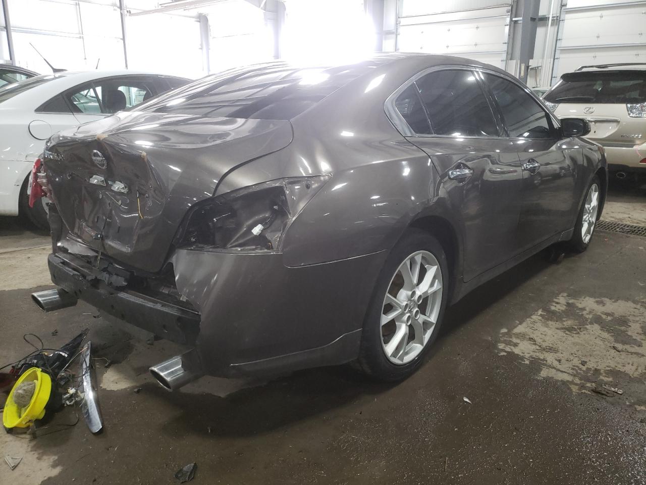 Photo 4 from auction – 2012 NISSAN MAXIMA S with VIN 1N4AA5AP3CC868335