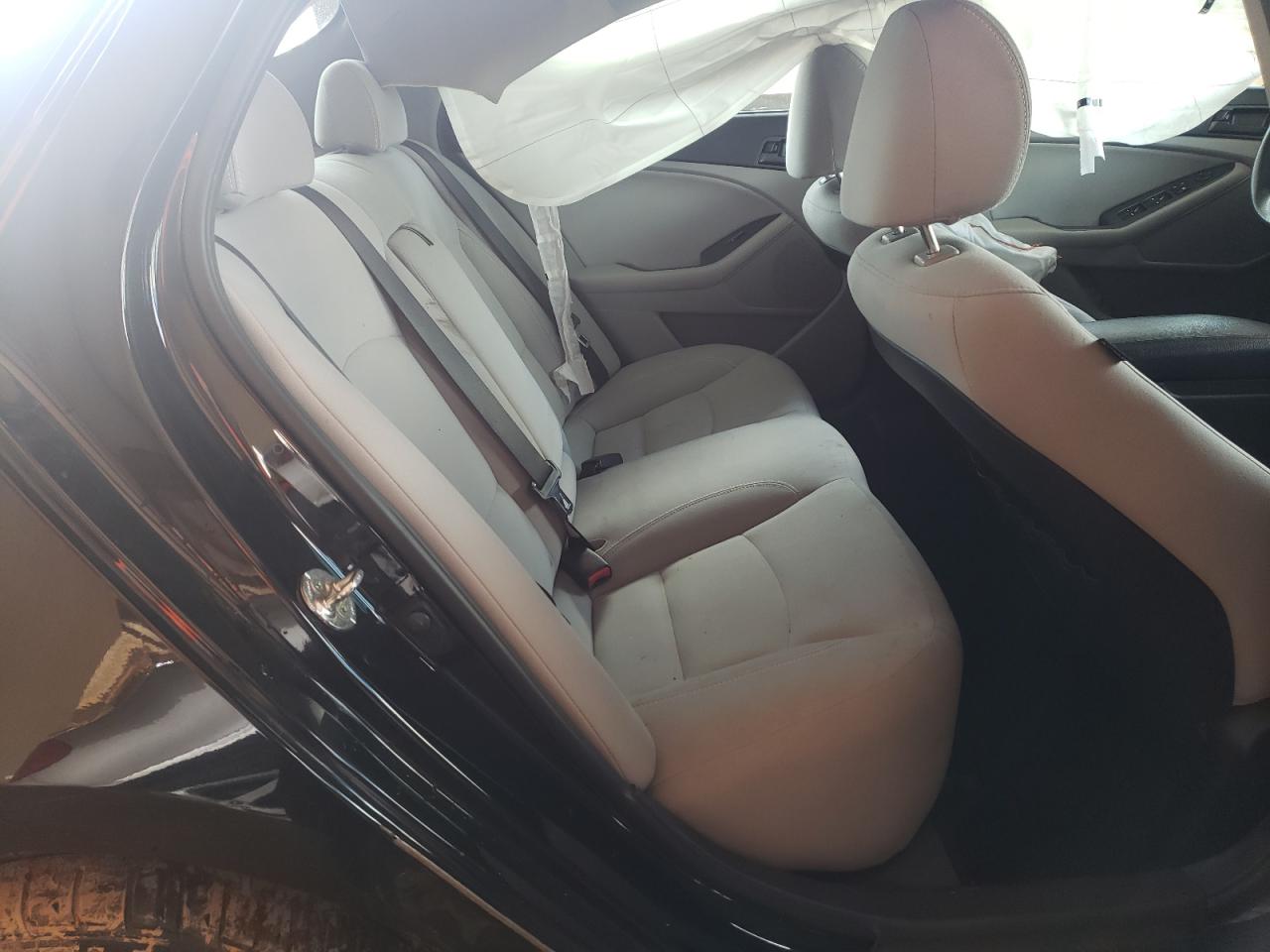 Photo 6 from auction – 2013 KIA OPTIMA LX with VIN 5XXGM4A7XDG213564