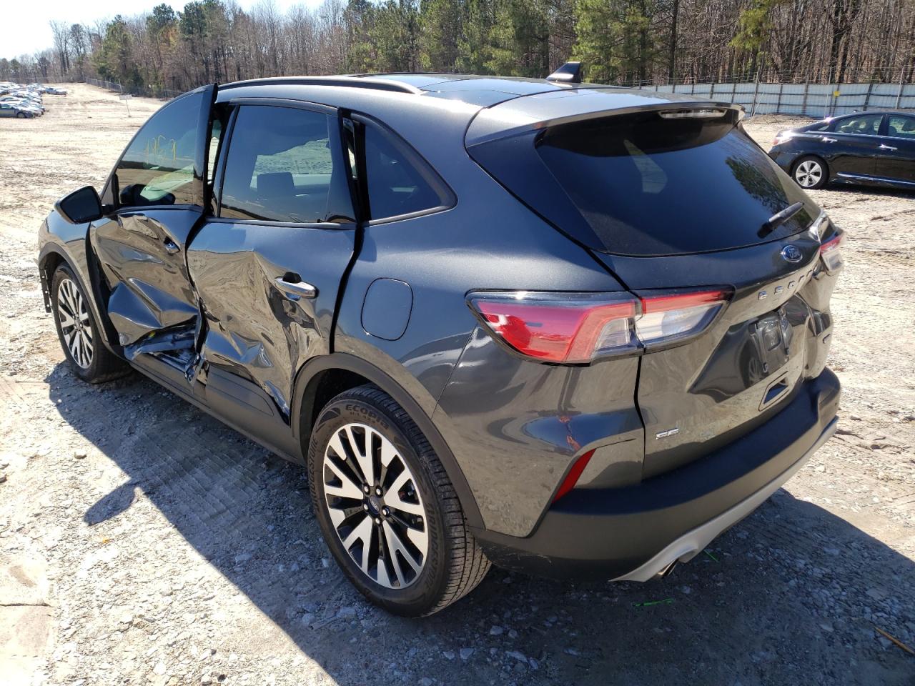 Photo 3 from auction – 2020 FORD ESCAPE SE with VIN 1FMCU0BZ8LUB38049