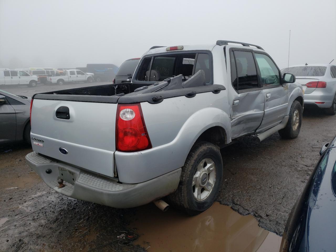 Photo 4 from auction – 2002 FORD EXPLORER S with VIN 1FMZU77EX2UB85638