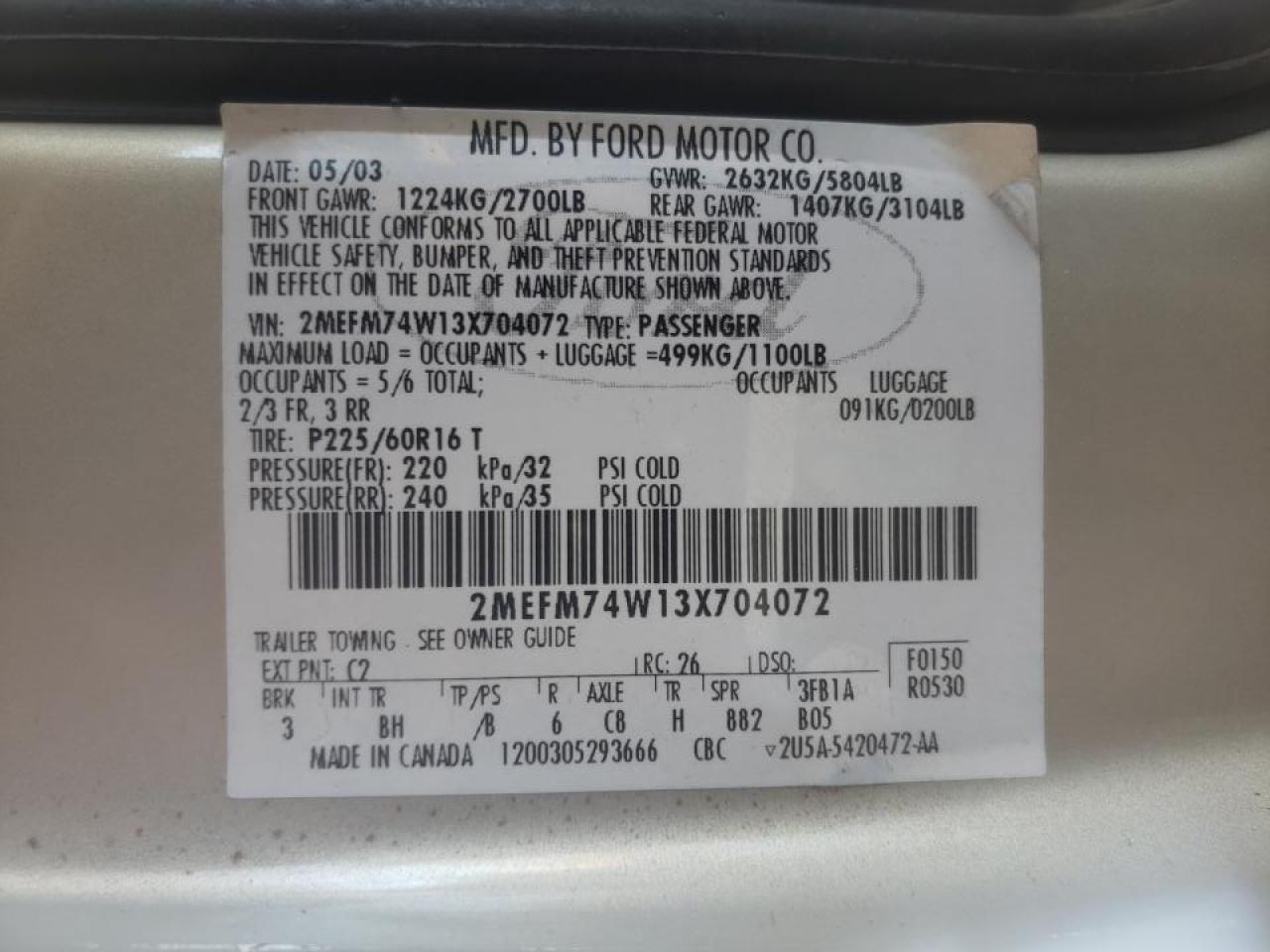 Photo 10 from auction – 2003 MERCURY GRAND MARQ with VIN 2MEFM74W13X704072