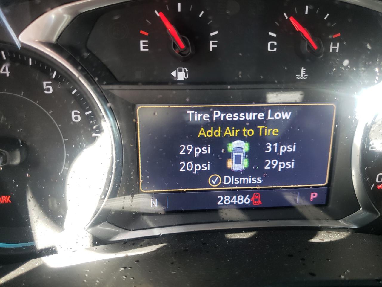 Photo 8 from auction – 2019 CHEVROLET EQUINOX LT with VIN 2GNAXKEV9K6242531