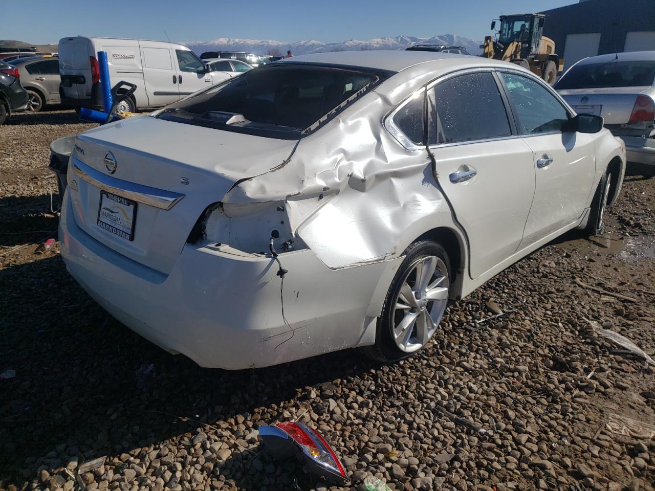 Photo 4 from auction – 2015 NISSAN ALTIMA 2.5 with VIN 1N4AL3AP8FC414701