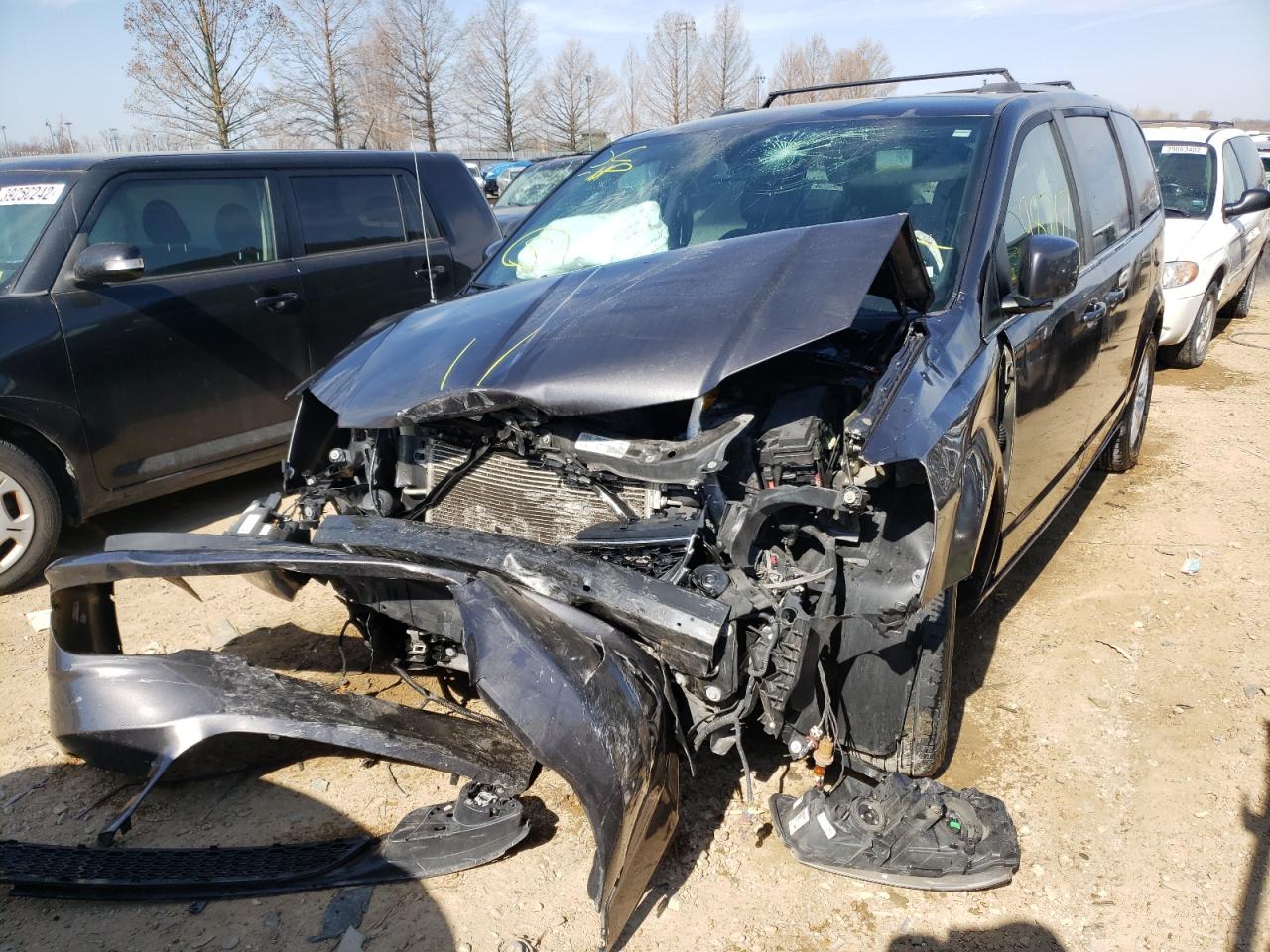 Photo 2 from auction – 2019 DODGE GRAND CARA with VIN 2C4RDGCG2KR663768