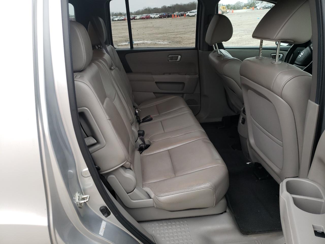 Photo 6 from auction – 2012 HONDA PILOT EXL with VIN 5FNYF4H53CB013551