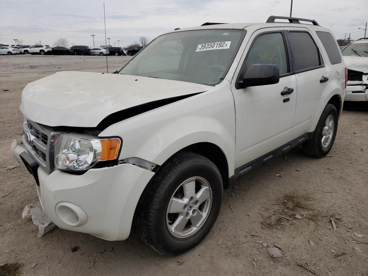 Photo 2 from auction – 2011 FORD ESCAPE XLT with VIN 1FMCU0DG5BKA42322