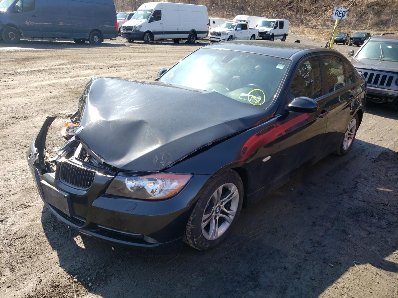 Photo 2 from auction – 2008 BMW 328 XI with VIN WBAVC935X8K039121