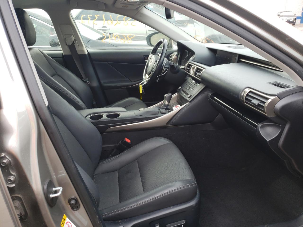 Photo 5 from auction – 2015 LEXUS IS 250 with VIN JTHCF1D21F5023651