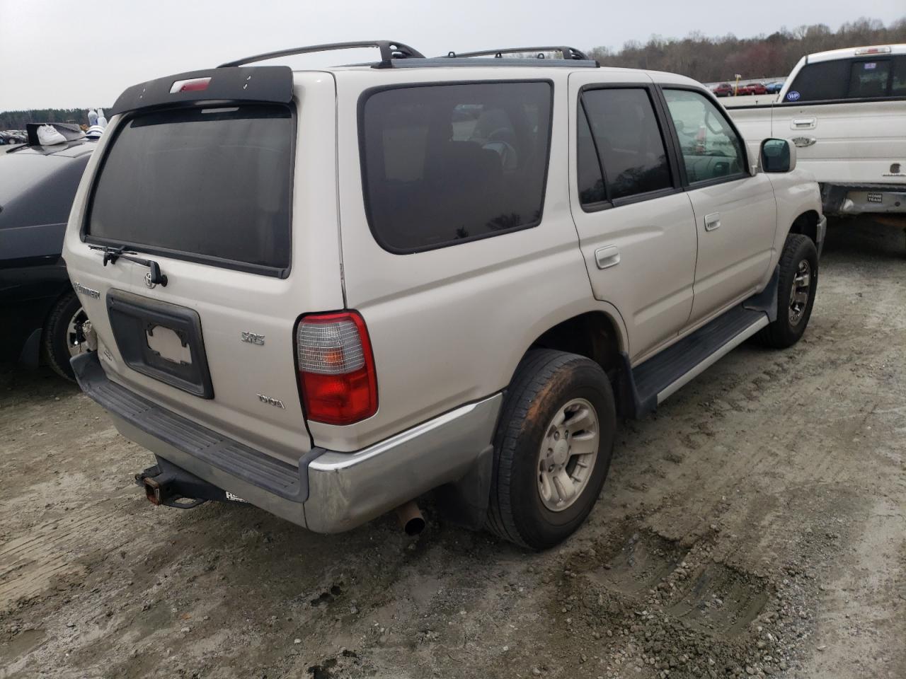 Photo 4 from auction – 2000 TOYOTA 4RUNNER SR with VIN JT3GN86R3Y0170387