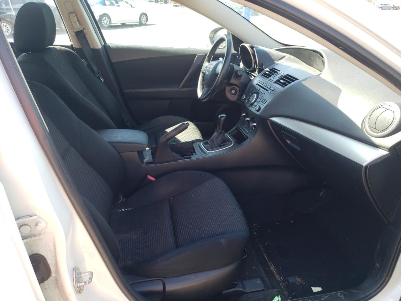 Photo 5 from auction – 2012 MAZDA 3 I with VIN JM1BL1UF6C1609502