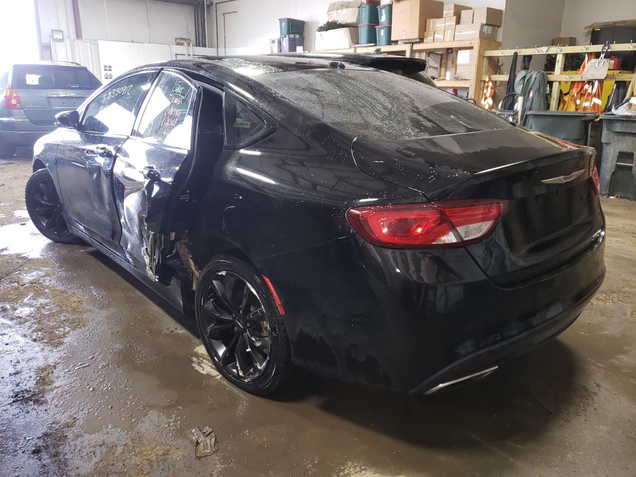 Photo 3 from auction – 2015 CHRYSLER 200 S with VIN 1C3CCCBB1FN658088