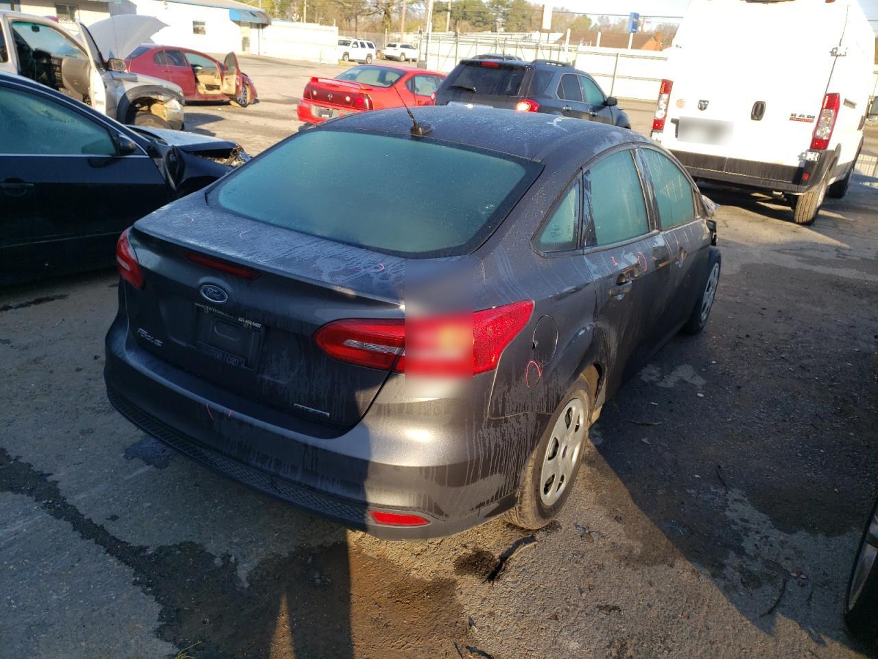 Photo 4 from auction – 2016 FORD FOCUS S with VIN 1FADP3E27GL287831