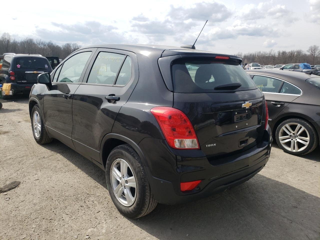 Photo 3 from auction – 2019 CHEVROLET TRAX LS with VIN 3GNCJKSB8KL295706