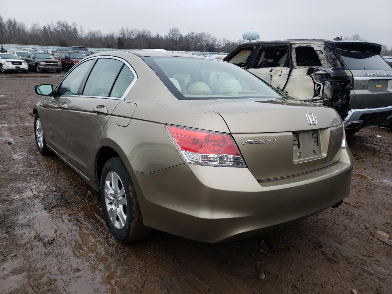 Photo 3 from auction – 2010 HONDA ACCORD LXP with VIN 1HGCP2F45AA154229
